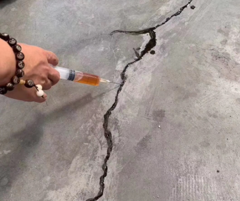 临渭混凝土裂缝修补技术详解​